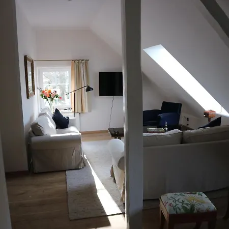 Schlosspark Hollwinkel Apartamento *