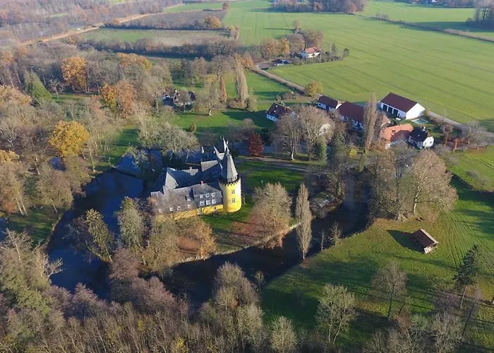 Schlosspark Hollwinkel Lägenhet